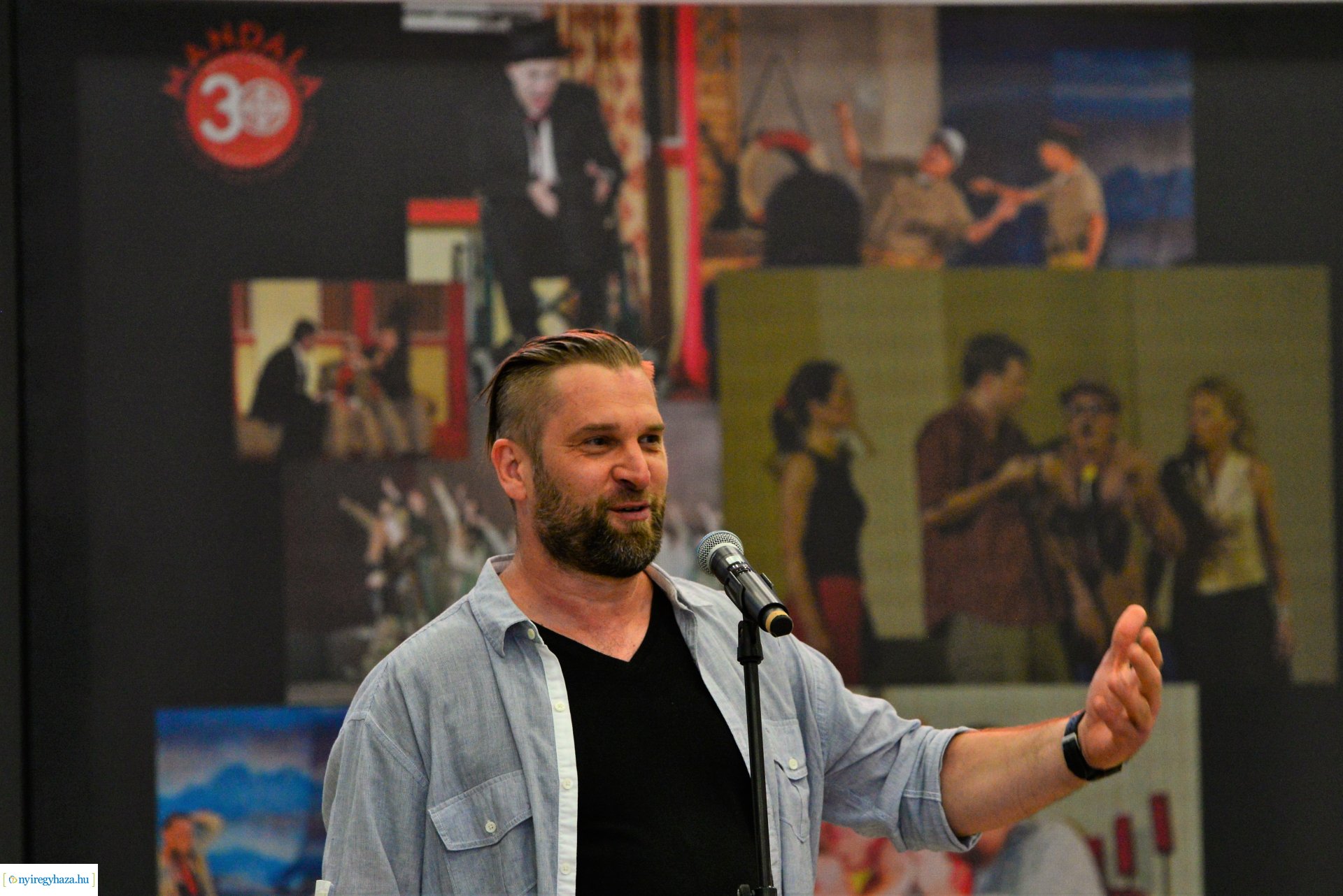 Mandala 30 - fotó és plakátkiállítás