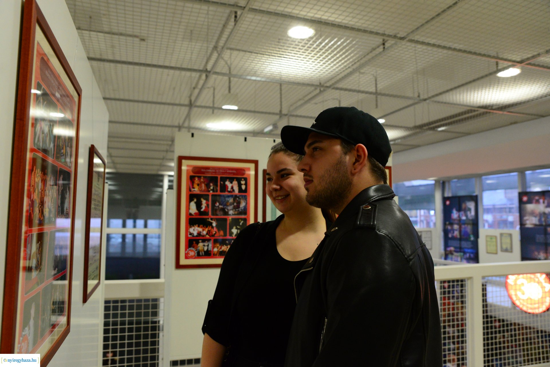 Mandala 30 - fotó és plakátkiállítás