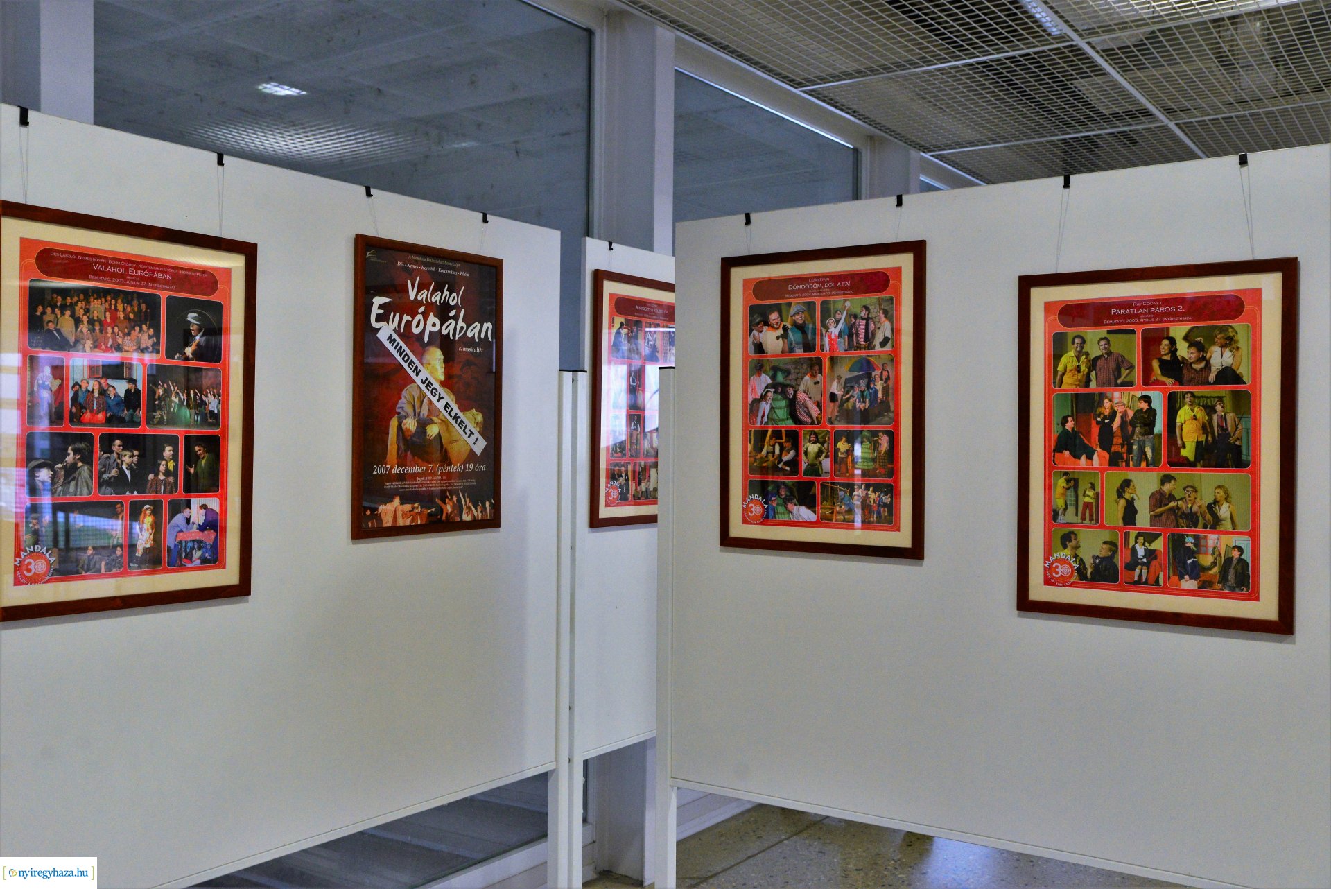 Mandala 30 - fotó és plakátkiállítás