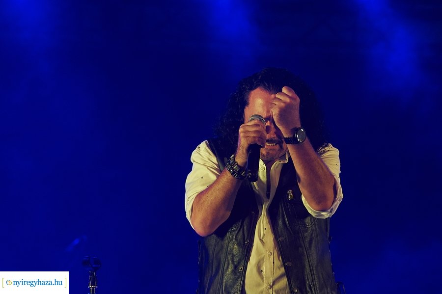 Mandala Nyár 2022 - Kalapács 60