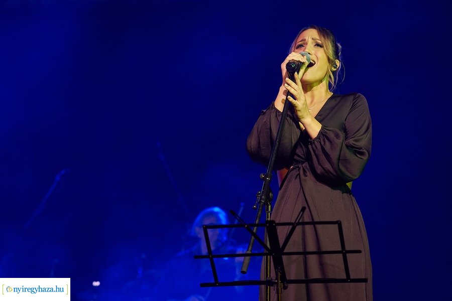 Mandala Nyár 2022 - Kalapács 60