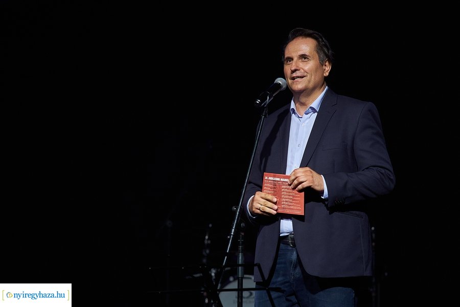 Mandala Nyár 2022 - Kalapács 60