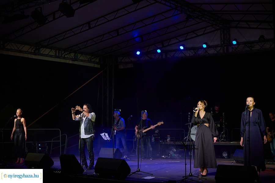 Mandala Nyár 2022 - Kalapács 60