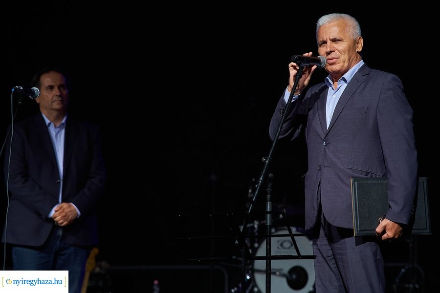 Mandala Nyár 2022 - Kalapács 60