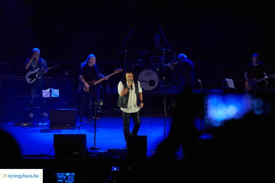 Mandala Nyár 2022 - Kalapács 60