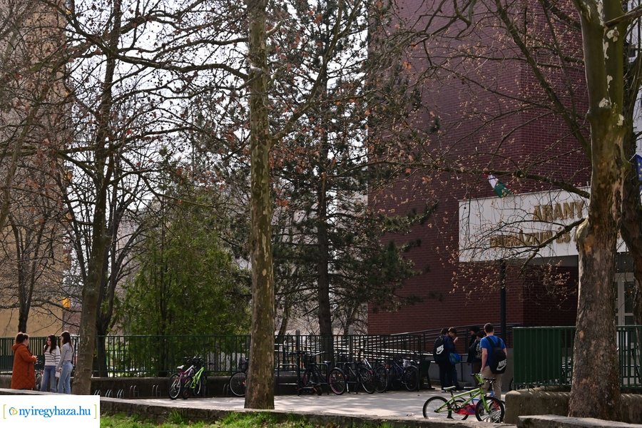 Márciusi tavasz a Jósavárosban 2024