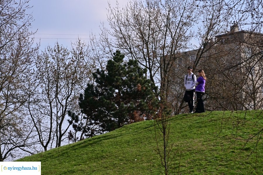 Márciusi tavasz a Jósavárosban 2024