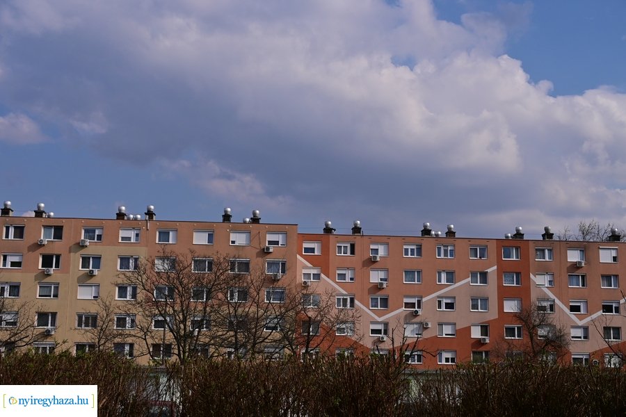 Márciusi tavasz a Jósavárosban 2024