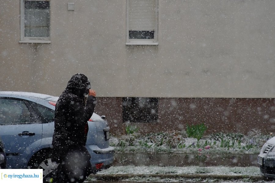 Márciusi tréfa 20230328