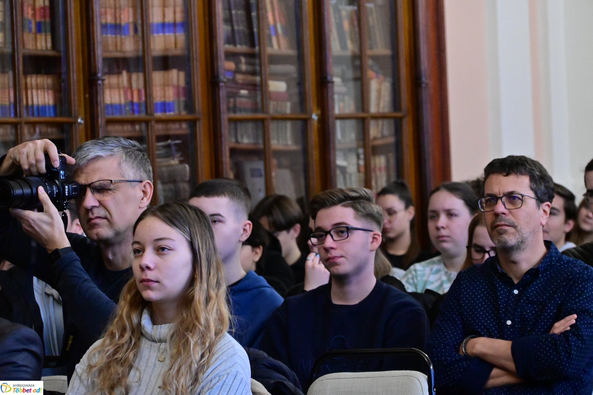 Martinek János olimpikon a Kossuth Lajos gimnáziumban