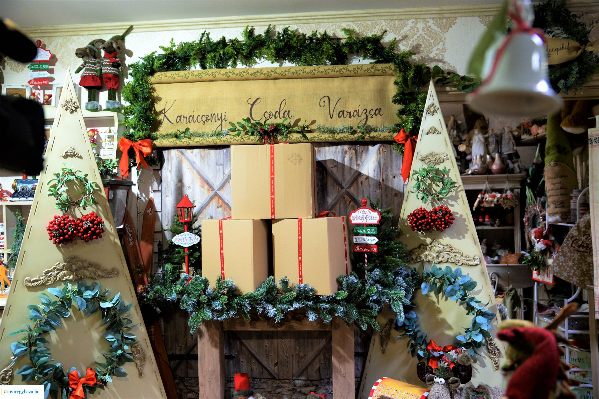 Maszk adomány átadása a Nyíregyházi Család- és Gyermekjóléti Központ részére