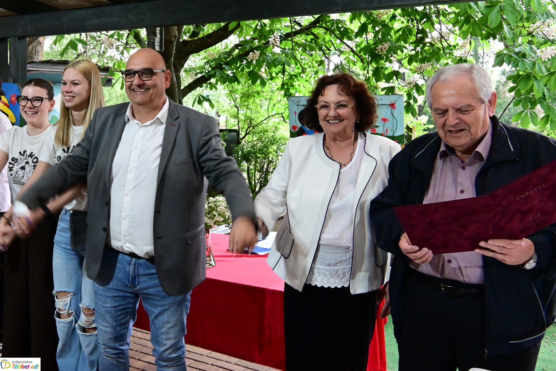 MatekGuru csapatverseny a Kisvakond táborban