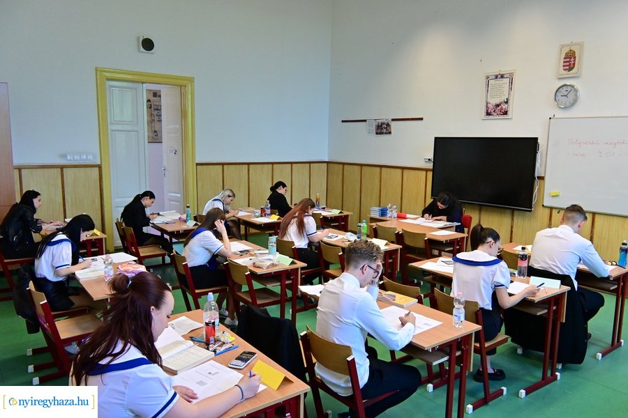 Matematika érettségi 2024 - Kossuth Lajos Gimnázium