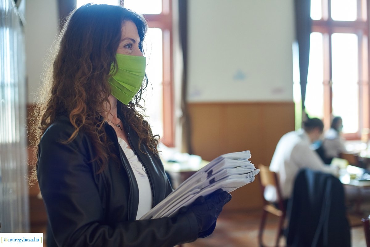 Matematika érettségi az Evangélikus Kossuth Lajos Gimnáziumban 2020