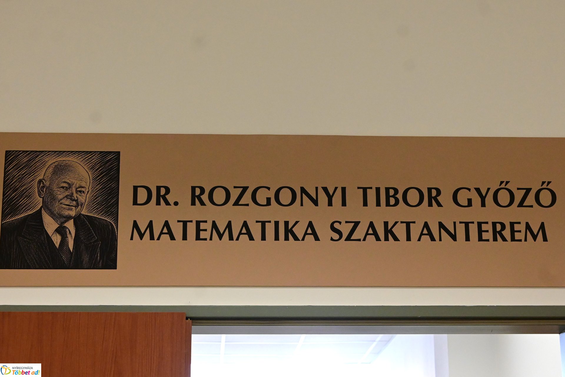 Matematika szaktanterem névadó a Nyíregyházi Egyetemen