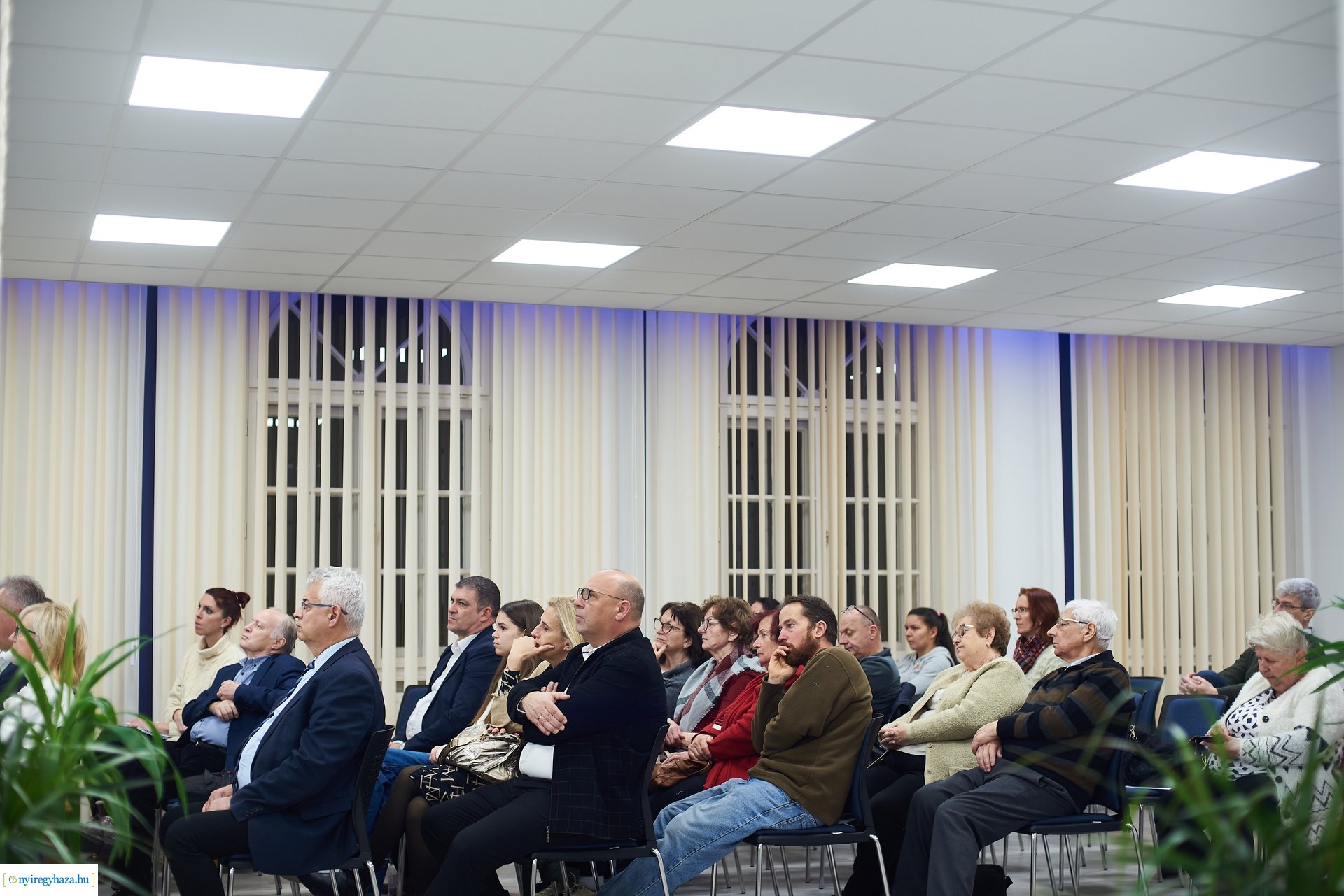 MCC - A középosztály forradalma