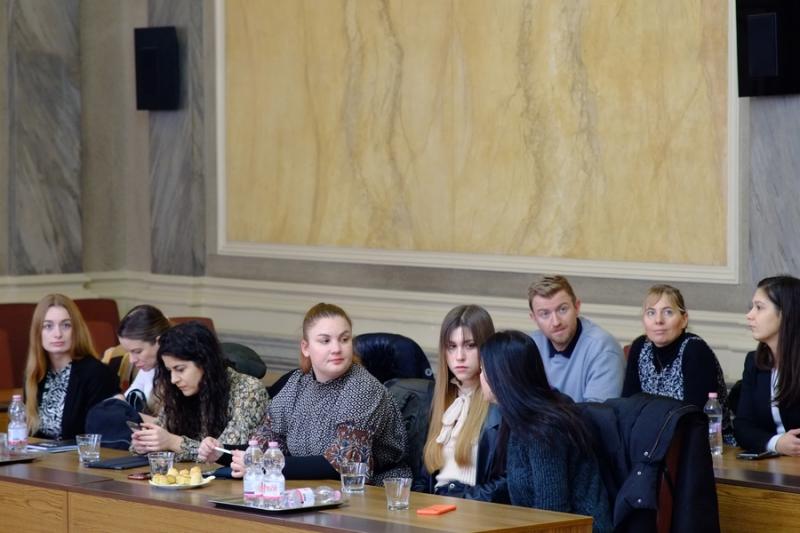 MCC hallgatók a Városházán - 230117