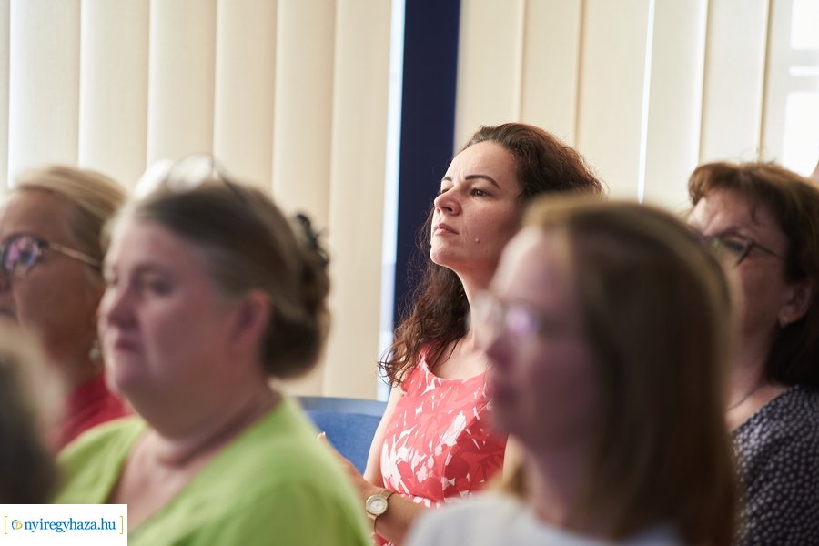 MCC - légy okosabb az okostelefonnál