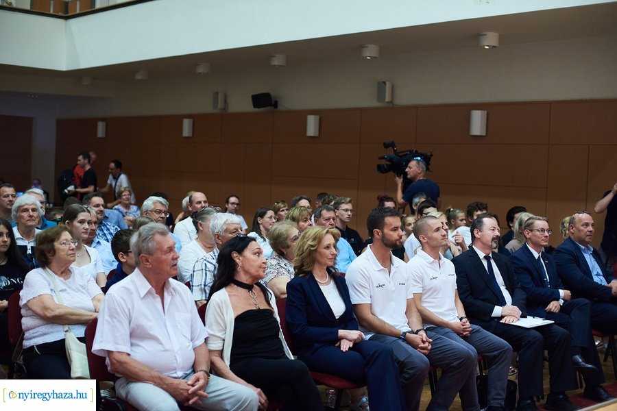 MCC - Magyar űrhajózás