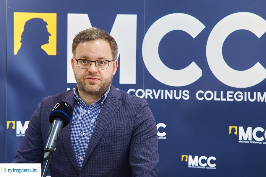 MCC sajtótájékoztató