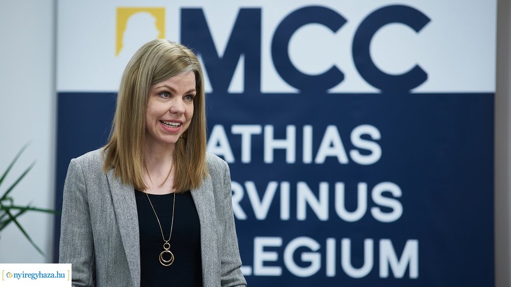 MCC - Sztereotípiákon innen és túl