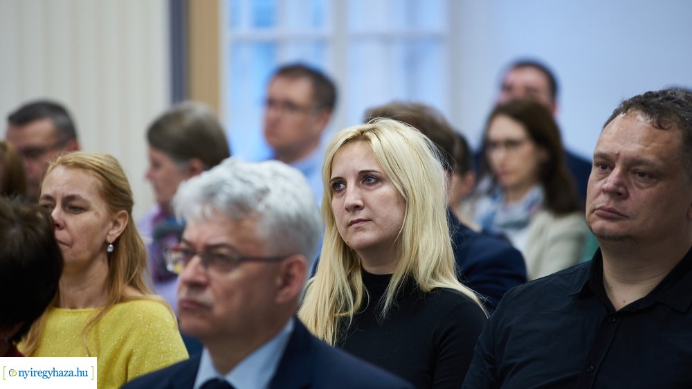 MCC - Sztereotípiákon innen és túl