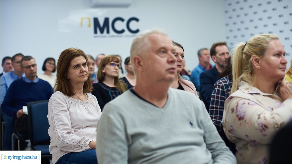 MCC - Sztereotípiákon innen és túl