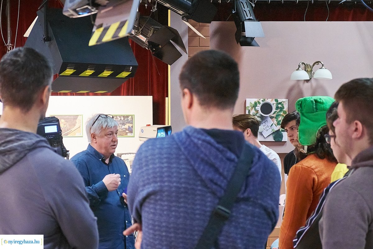 Médiás diákok a Nyíregyházi Televízióban 20200303