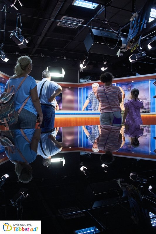 Médiatáborosok a stúdióban