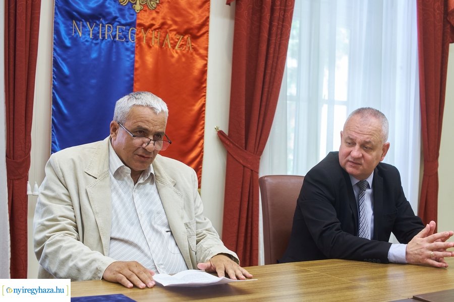 Megbízólevél átadás a Városházán 20220711