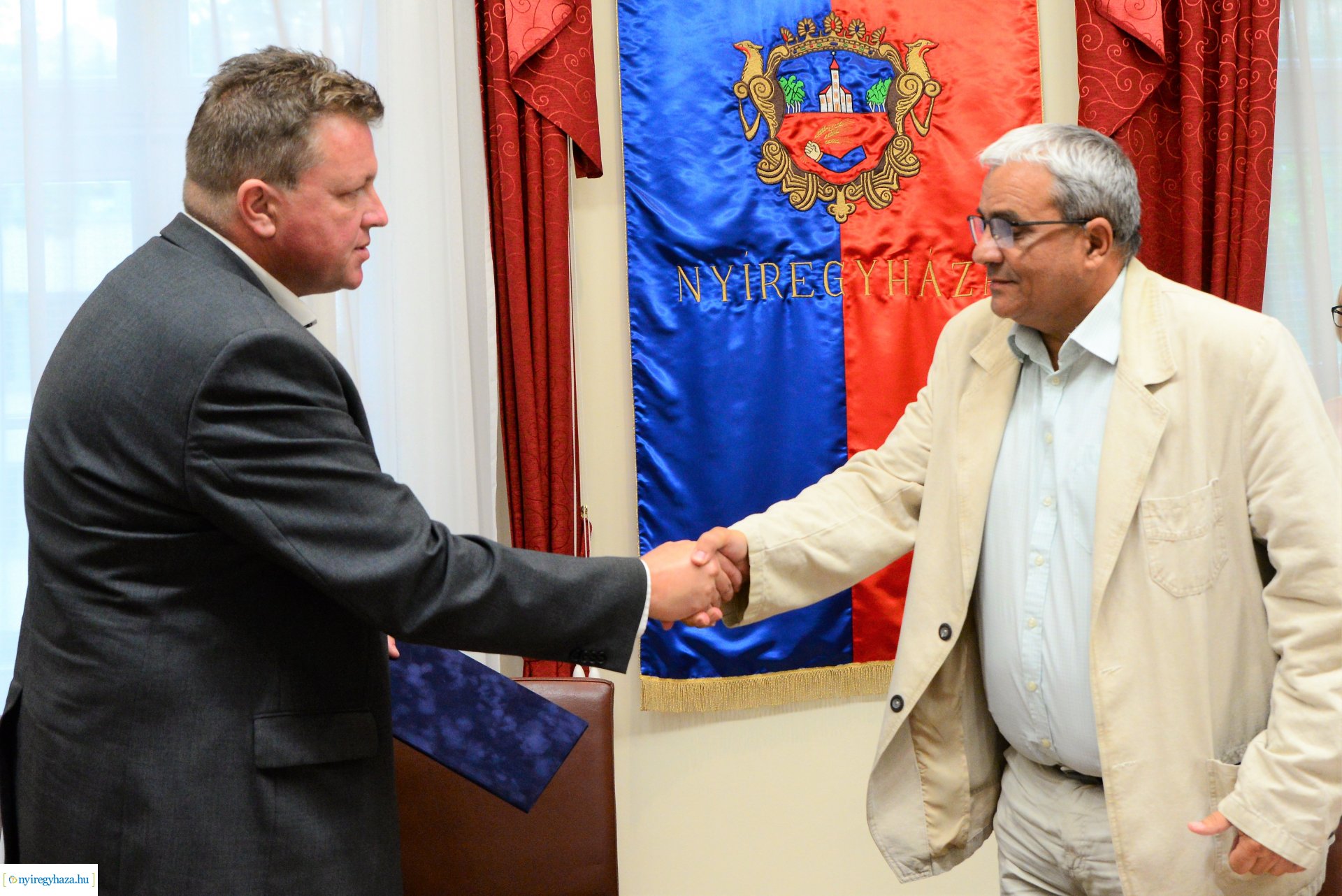 Megbízólevelek átadása a Városházán