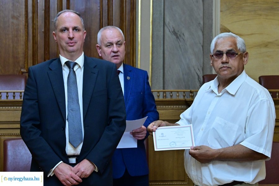 Megbízólevelek átvétele a Városházán