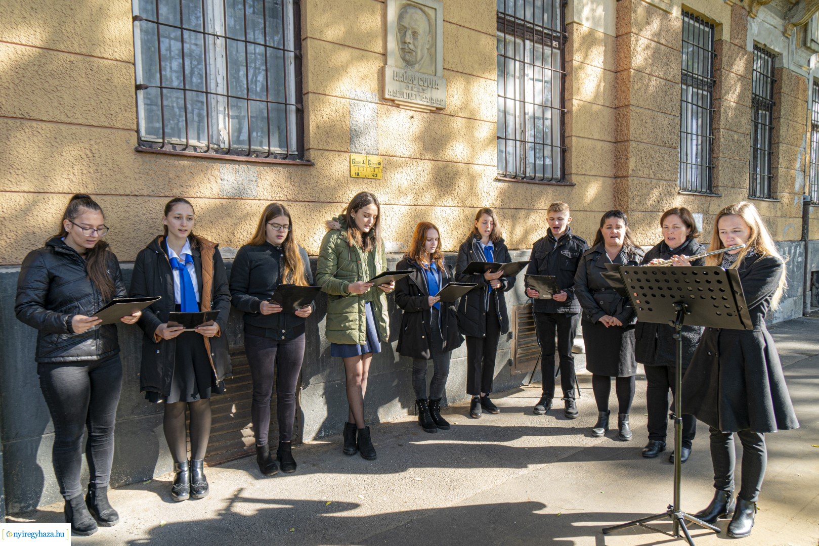 Megemlékezés Bán István emléktáblájánál