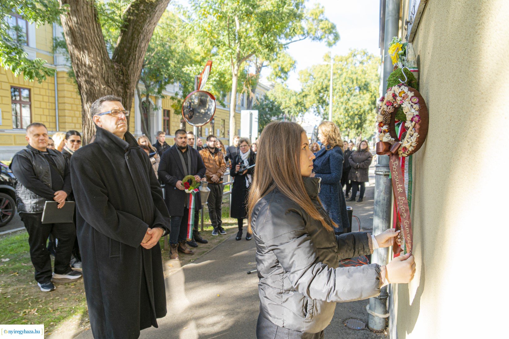 Megemlékezés Dandos Gyula emléktáblájánál