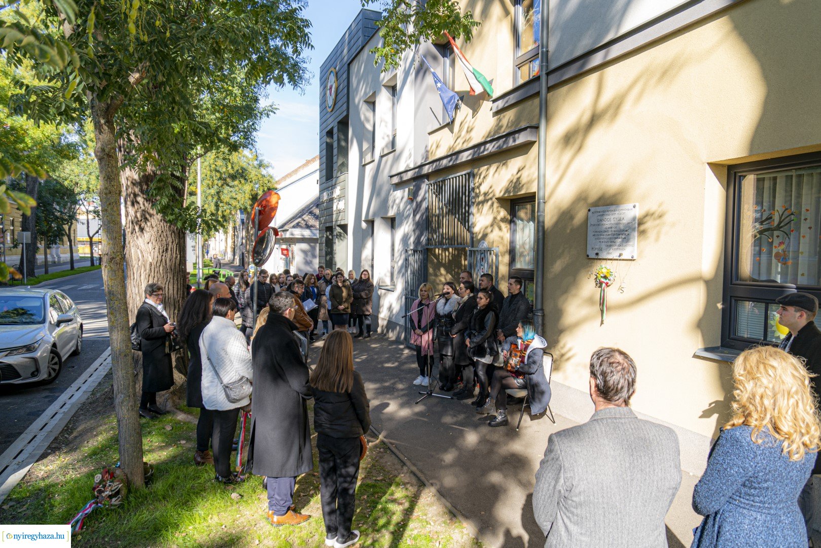 Megemlékezés Dandos Gyula emléktáblájánál