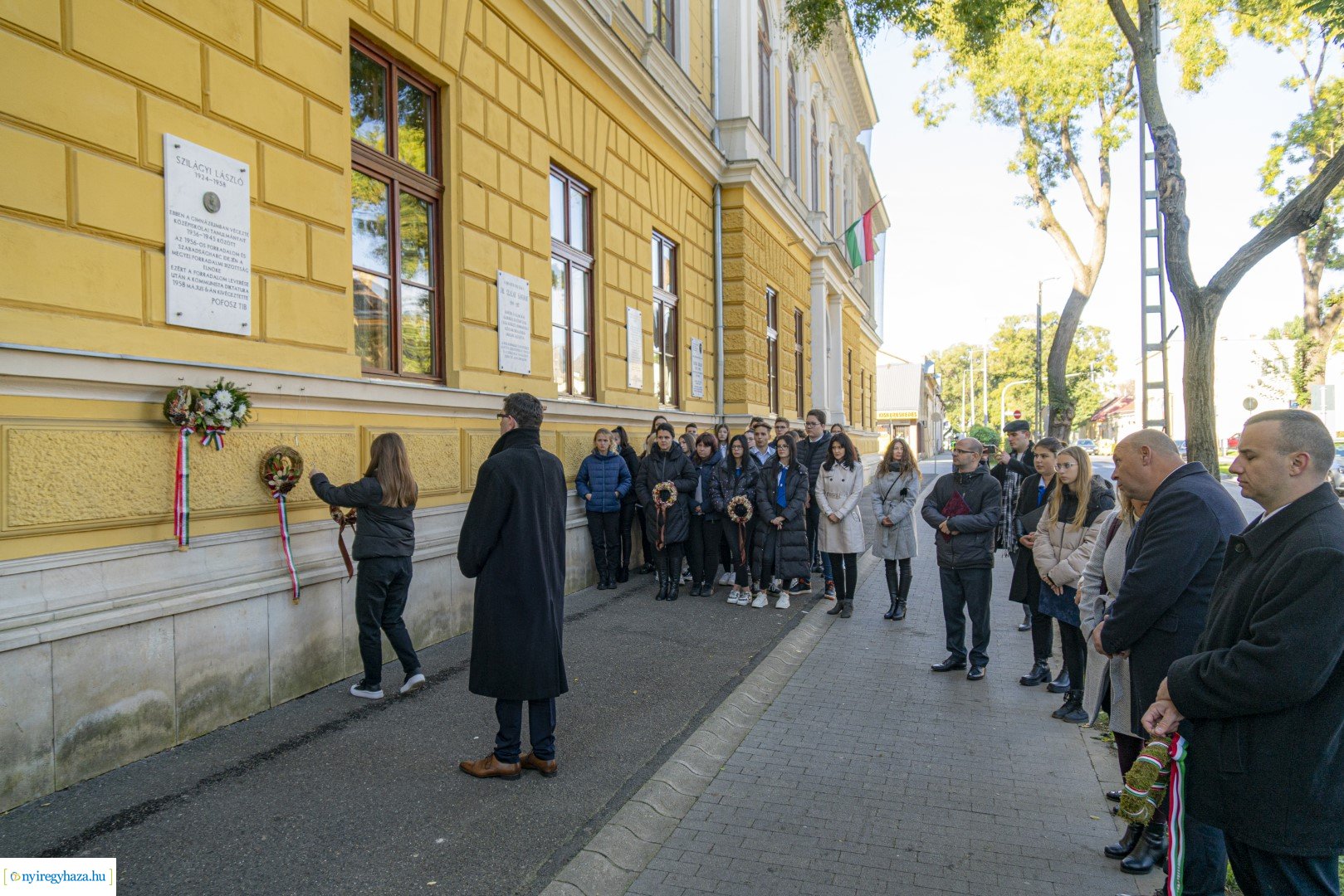 Megemlékezés Szilágyi László emléktáblájánál