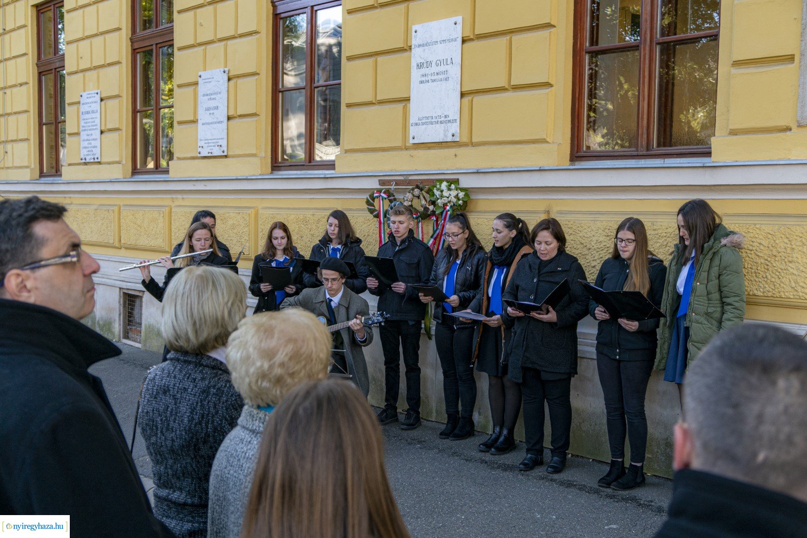 Megemlékezés Szilágyi László emléktáblájánál