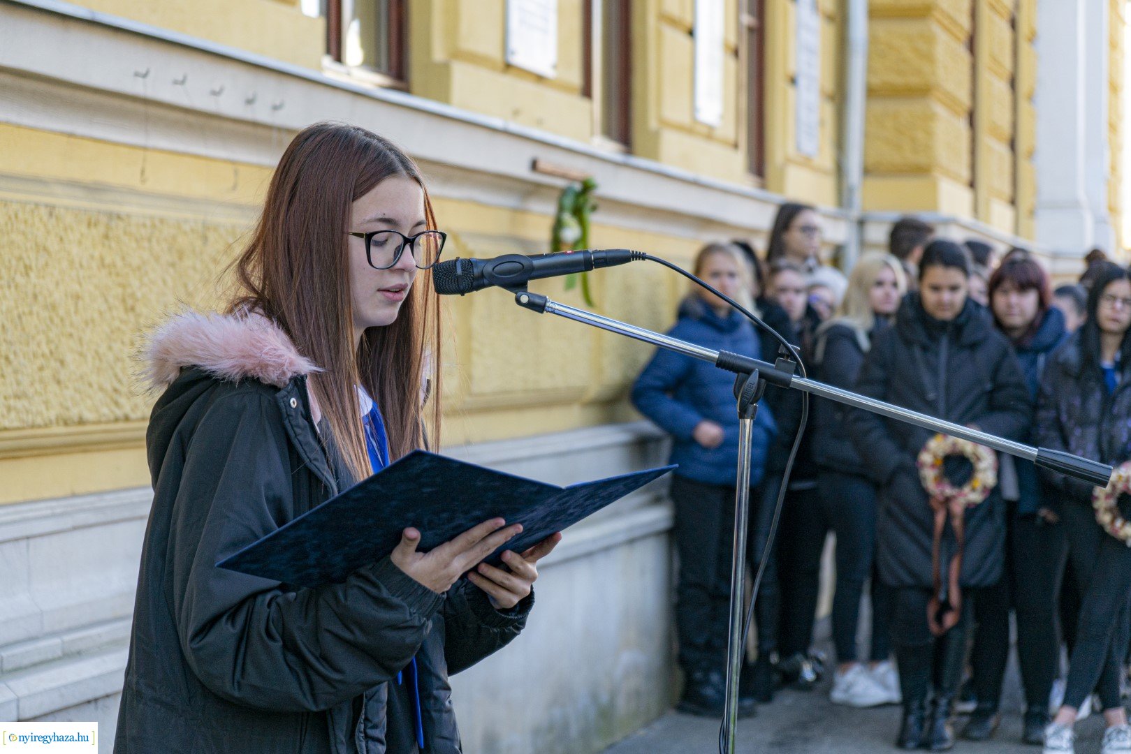 Megemlékezés Szilágyi László emléktáblájánál