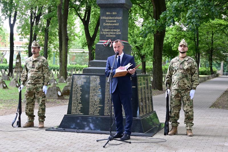 Megemlékezést tartottak Nyíregyházán a Hősök Napján