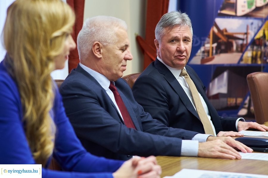 Megépül a nagykörút hiányzó szakasza - sajtótájékoztató