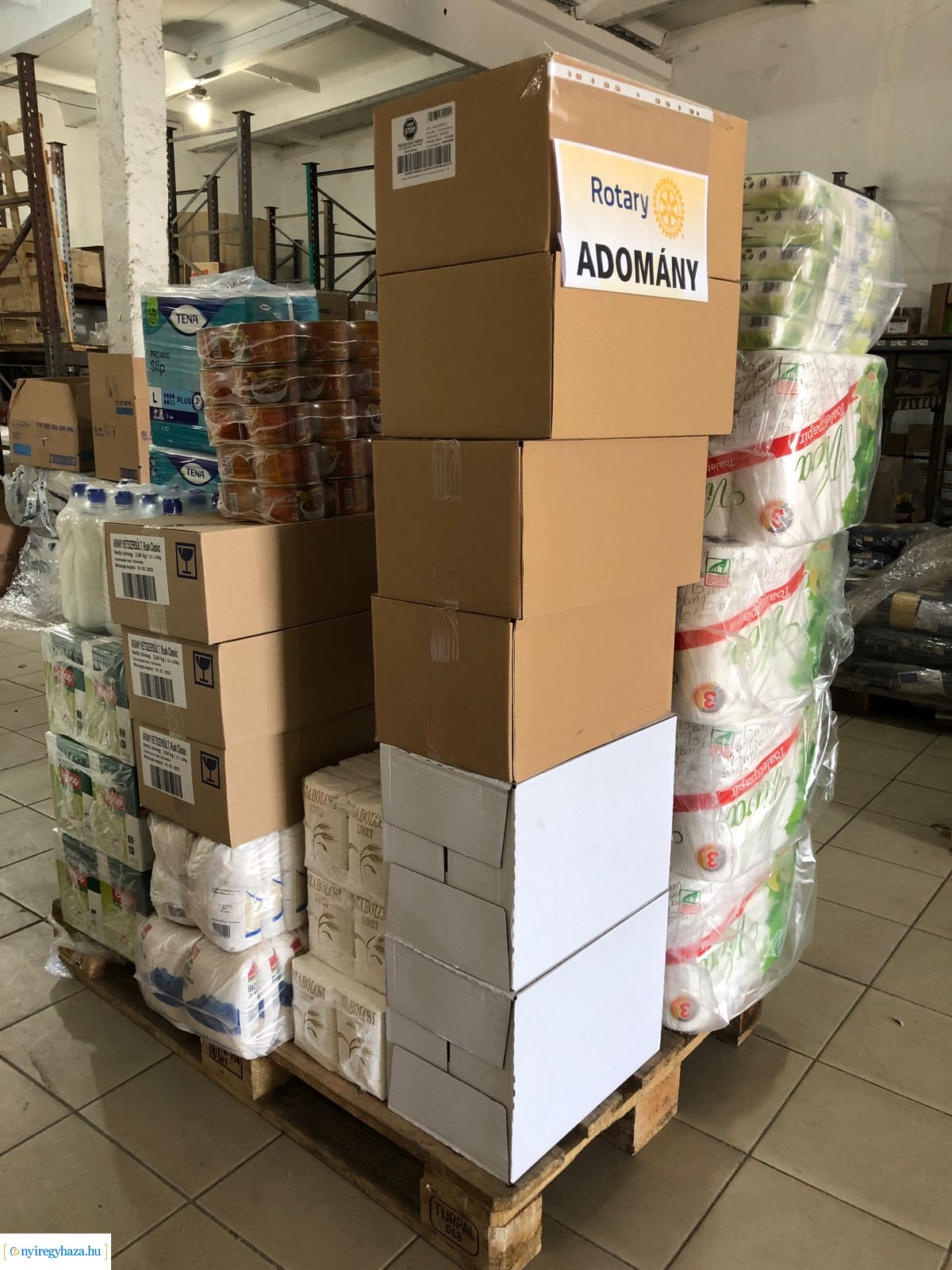Megérkezett a második szállítmány is Kárpátaljára, amelyet a Rotary Club Nyíregyháza indított
