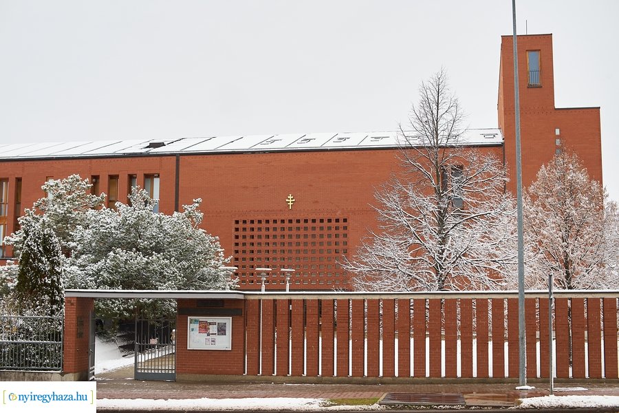 Megérkezett az első 20211213