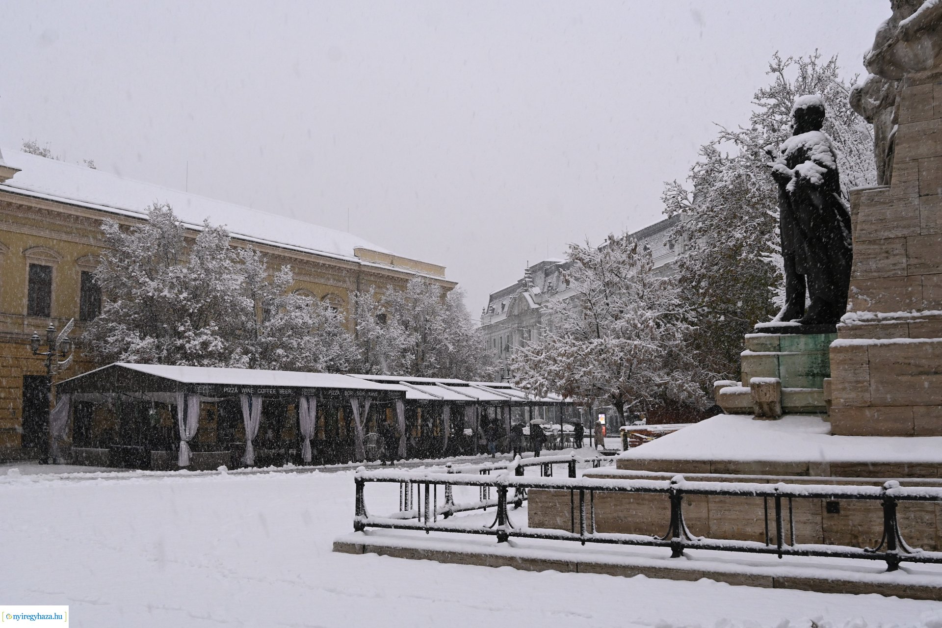 Megérkezett az első hó!