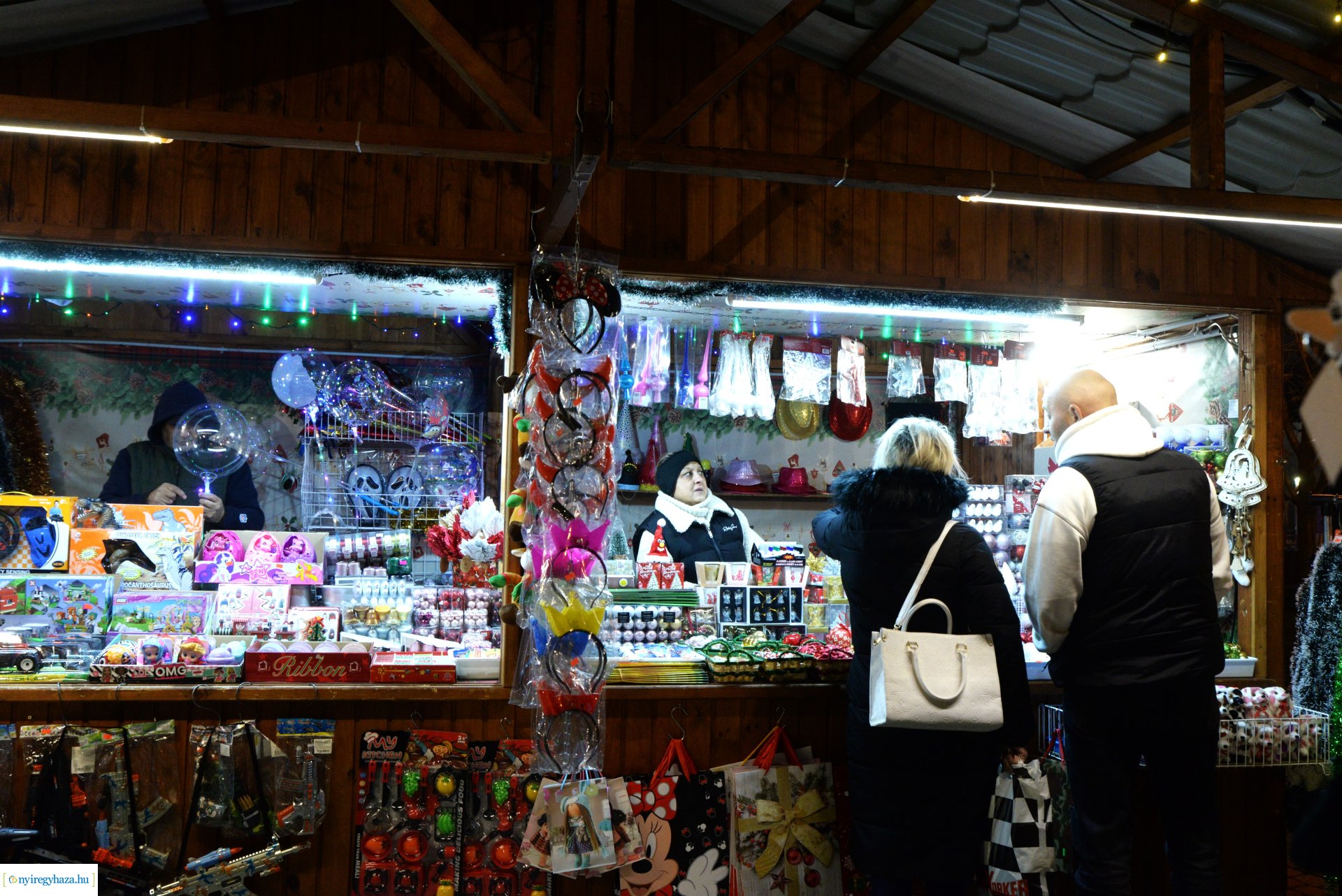 Meggyújtották advent harmadik gyertyáját - 2023