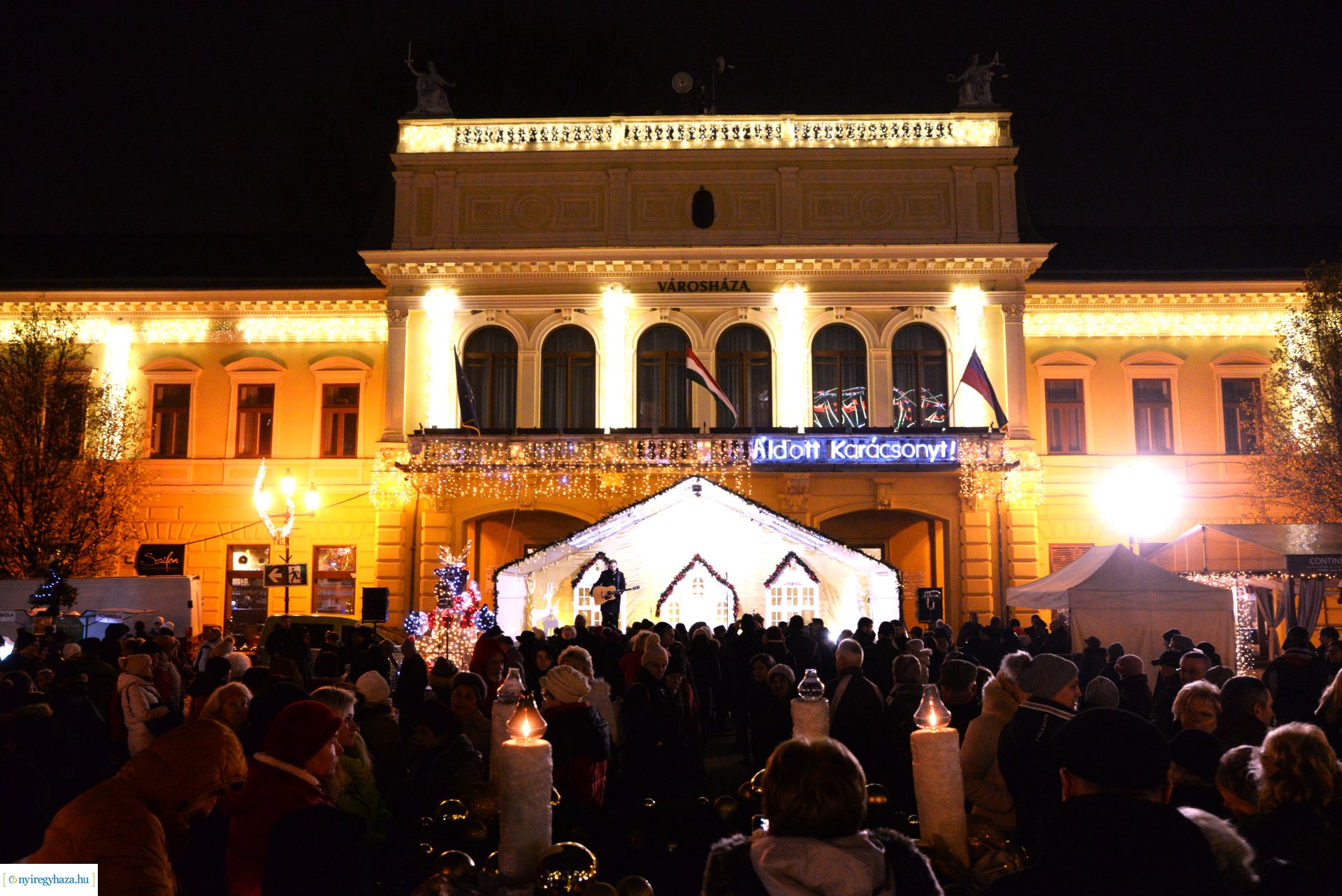 Meggyújtották advent harmadik gyertyáját - 2023