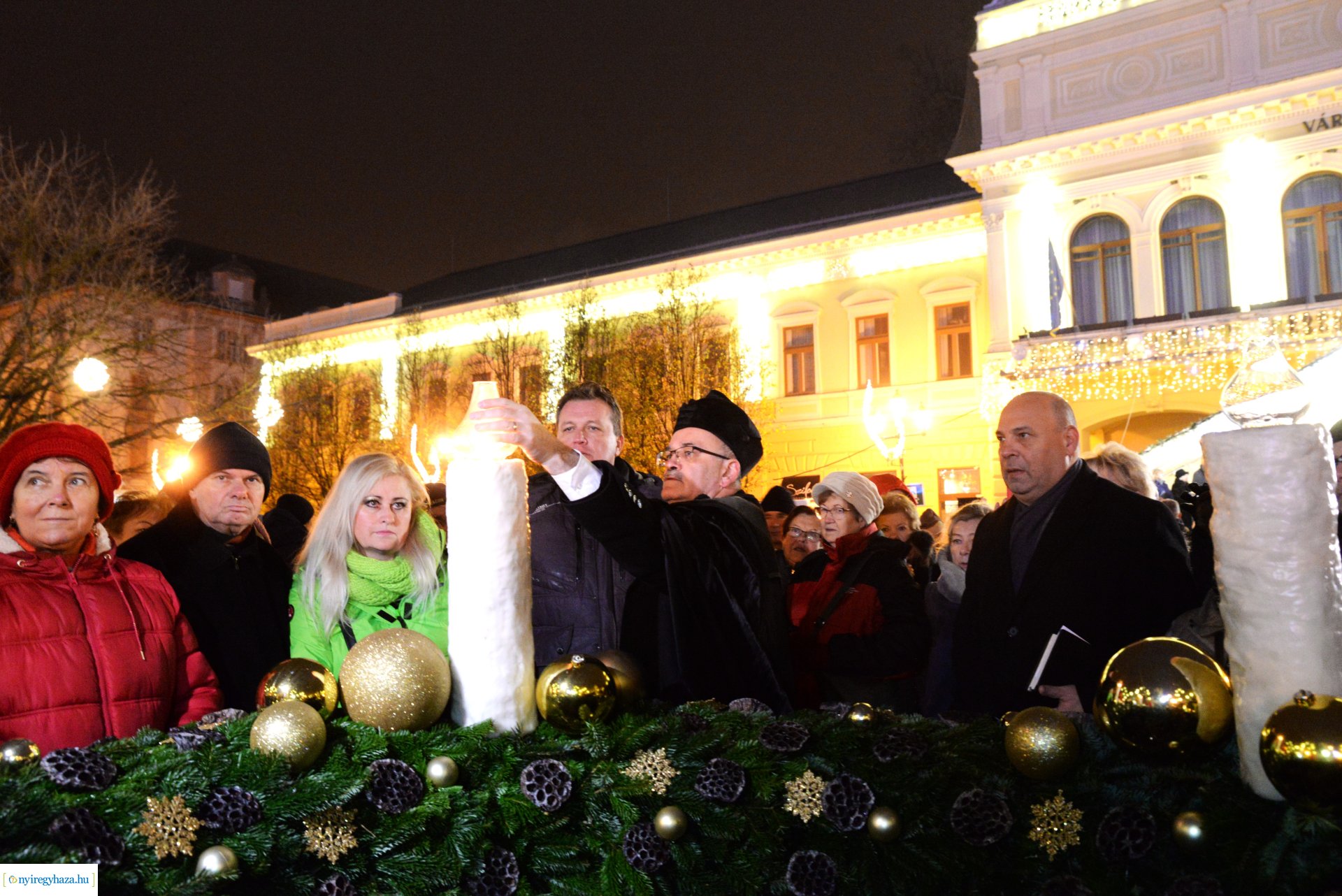 Meggyújtották advent harmadik gyertyáját - 2023