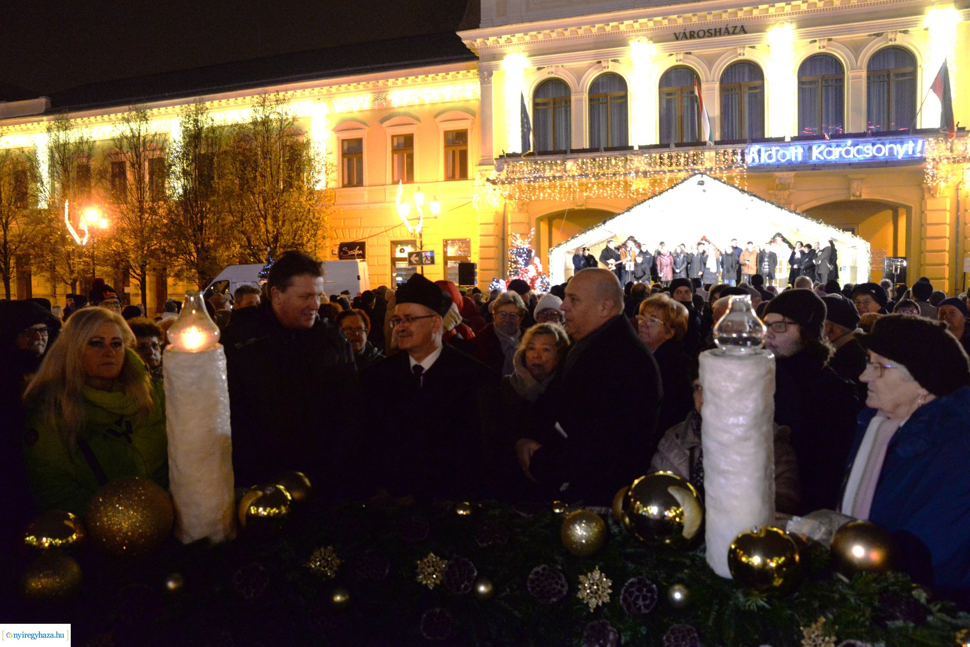 Meggyújtották advent harmadik gyertyáját - 2023