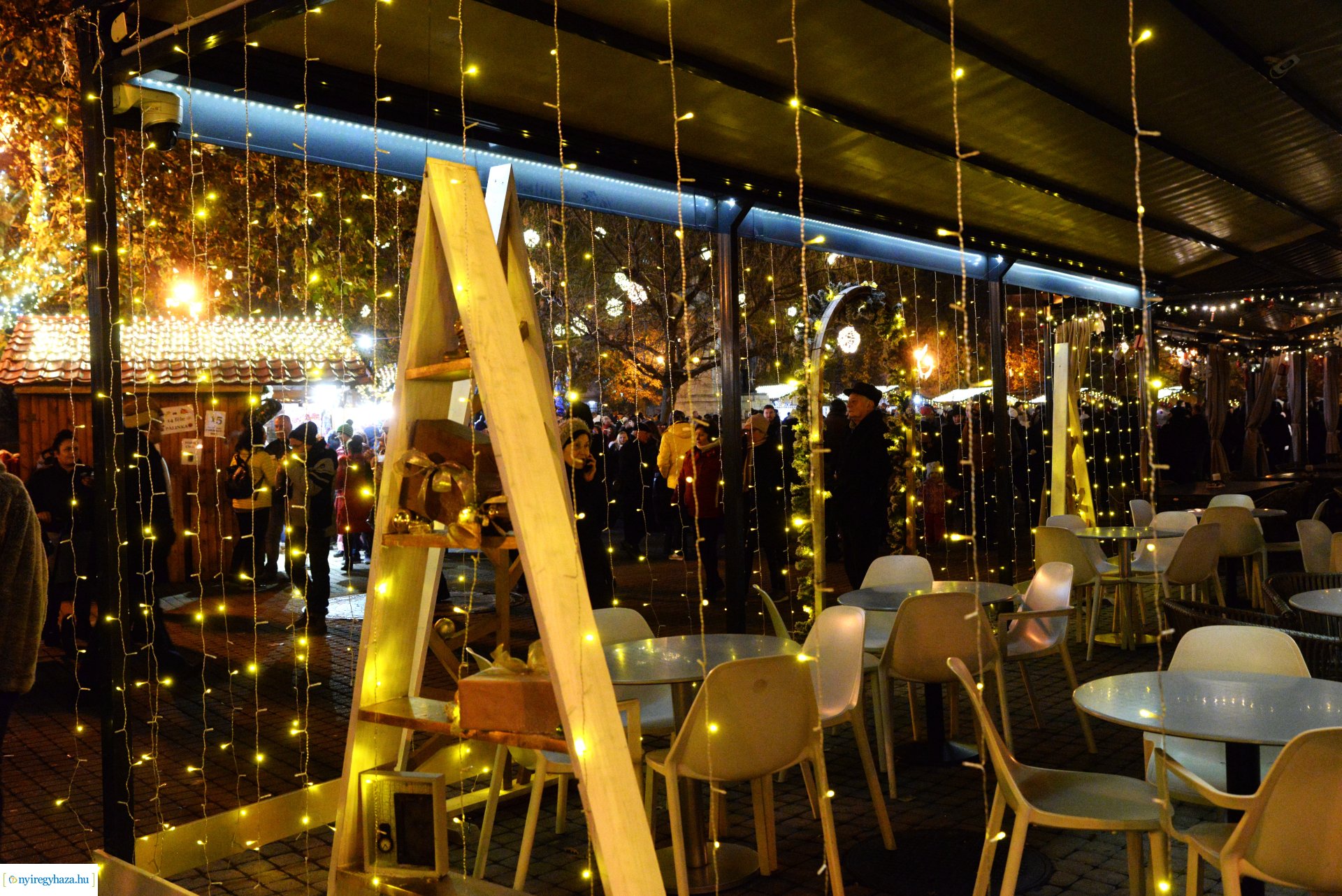 Meggyújtották advent harmadik gyertyáját - 2023