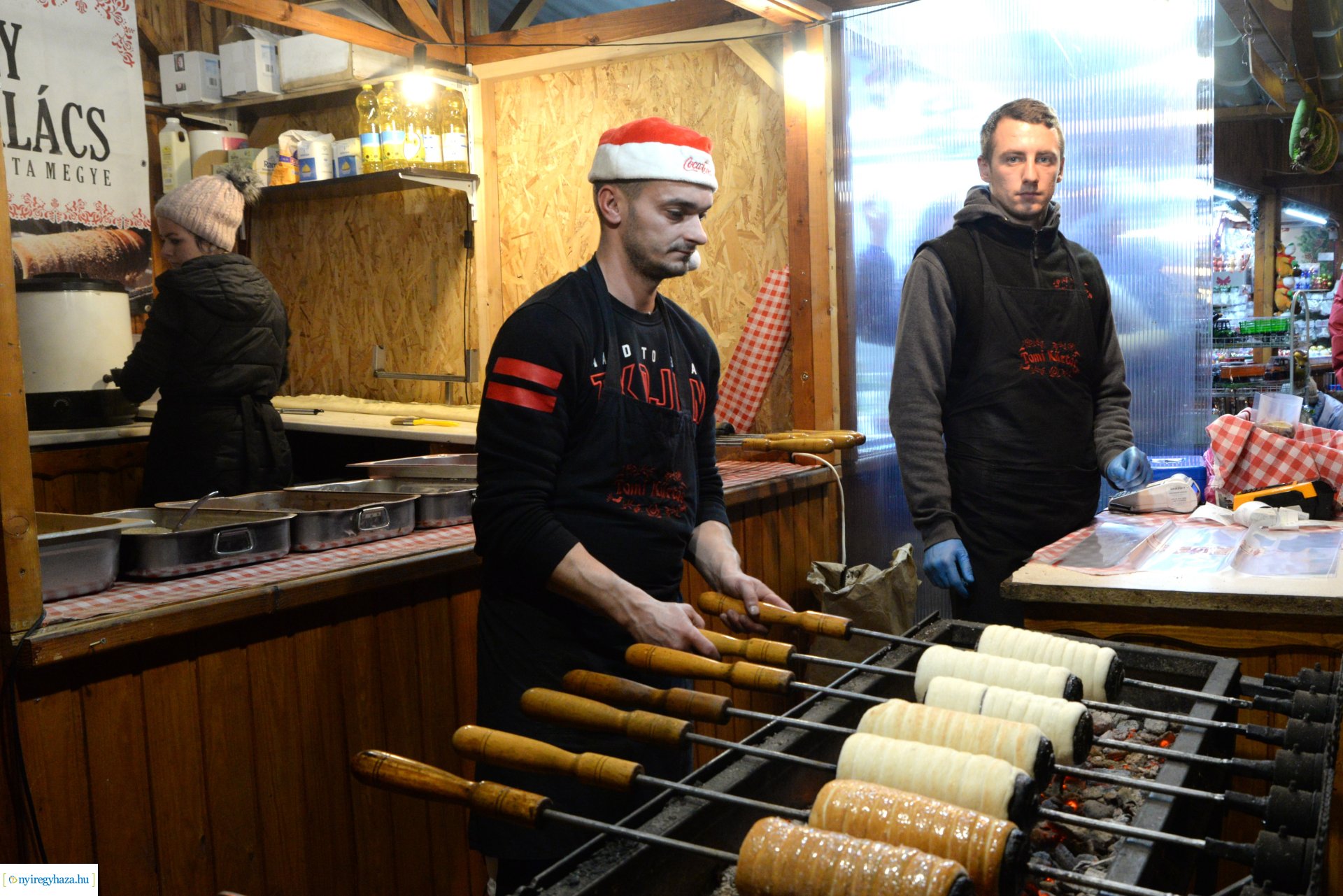 Meggyújtották advent harmadik gyertyáját - 2023