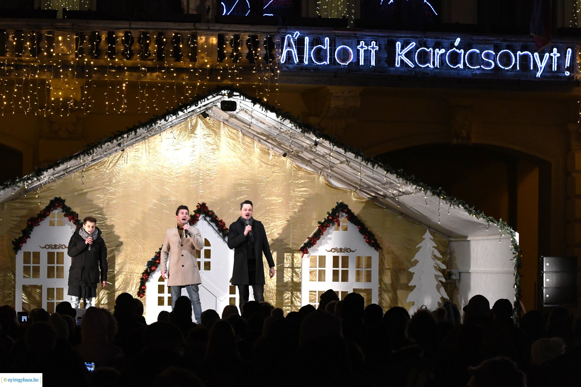 Meggyújtották advent negyedik gyertyáját 2023